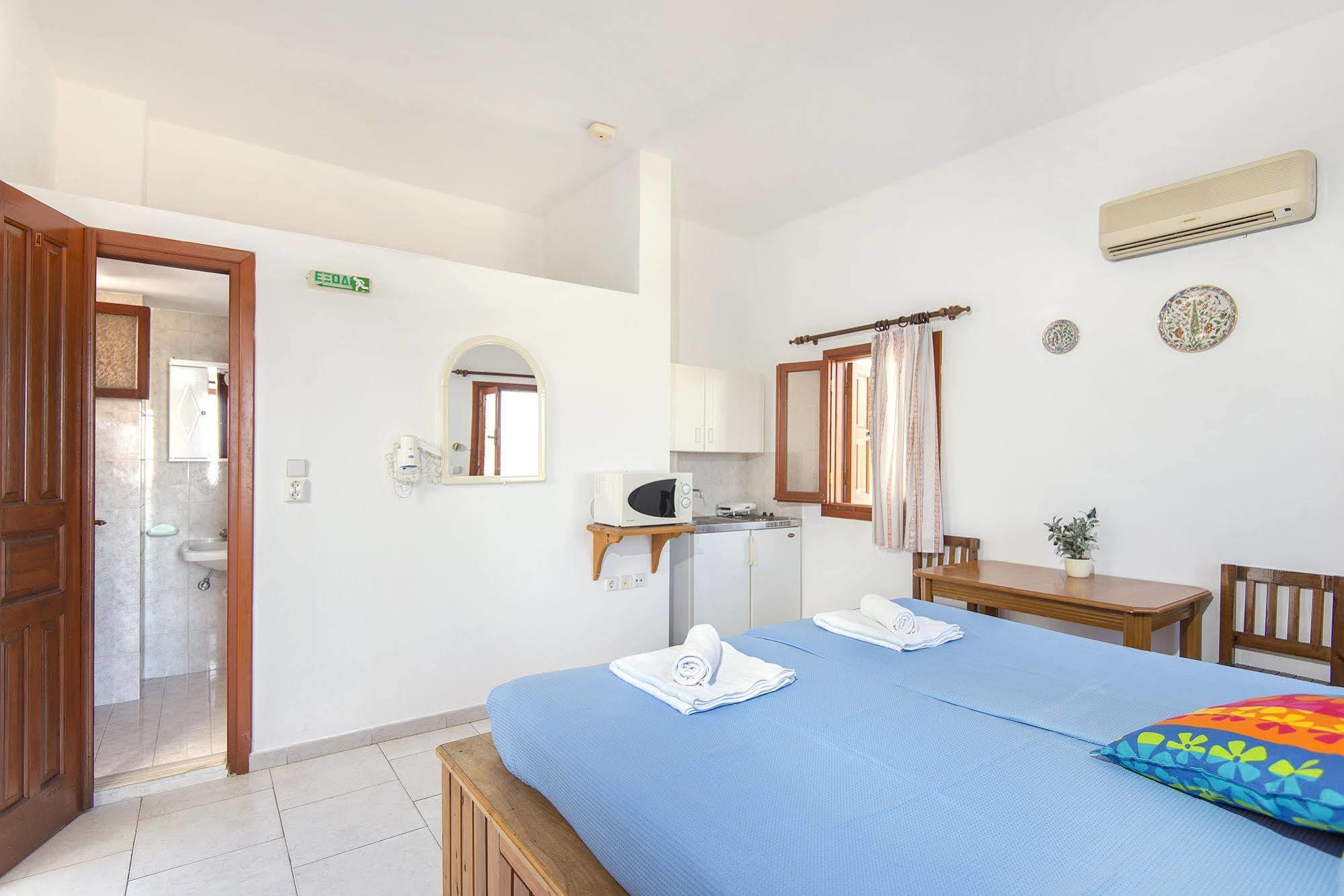 St. Paul'S Bay View Suites 林都斯 外观 照片