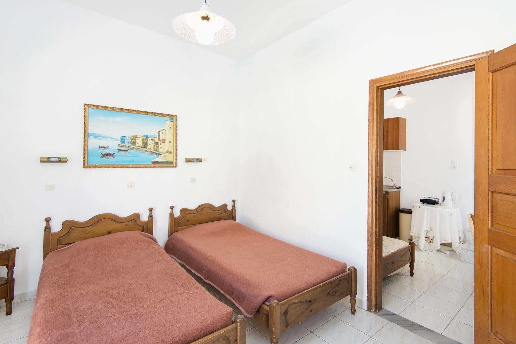 St. Paul'S Bay View Suites 林都斯 外观 照片